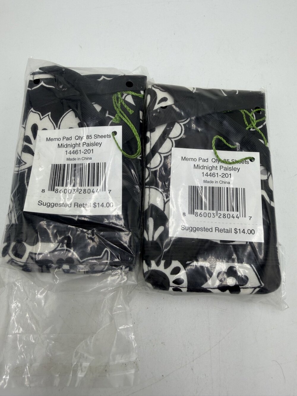 NWT Vera Bradley Midnight Paisley Memo Pads 85 Sheets 14461-201 Black Pad